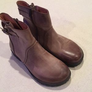 Birkenstock | EUC Brown Distressed LeatherBoots 39